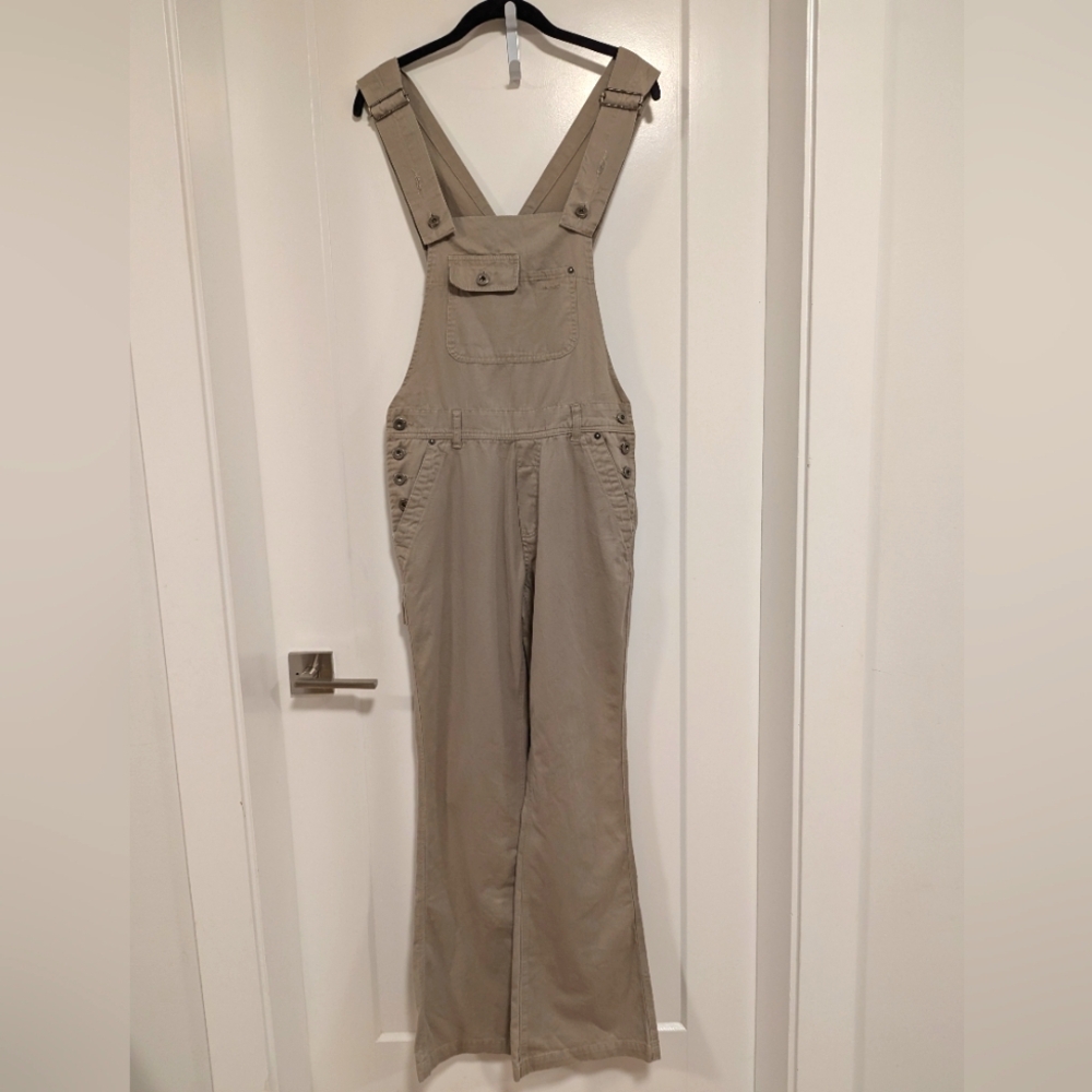 M Basics Vintage Y2K 90s Bootcut Flare Beige Khaki Utility Adjustable Overalls